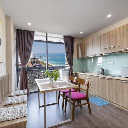 Modern Seaview Apt Next To Walking St & My An Beach Da Nang Exterior photo