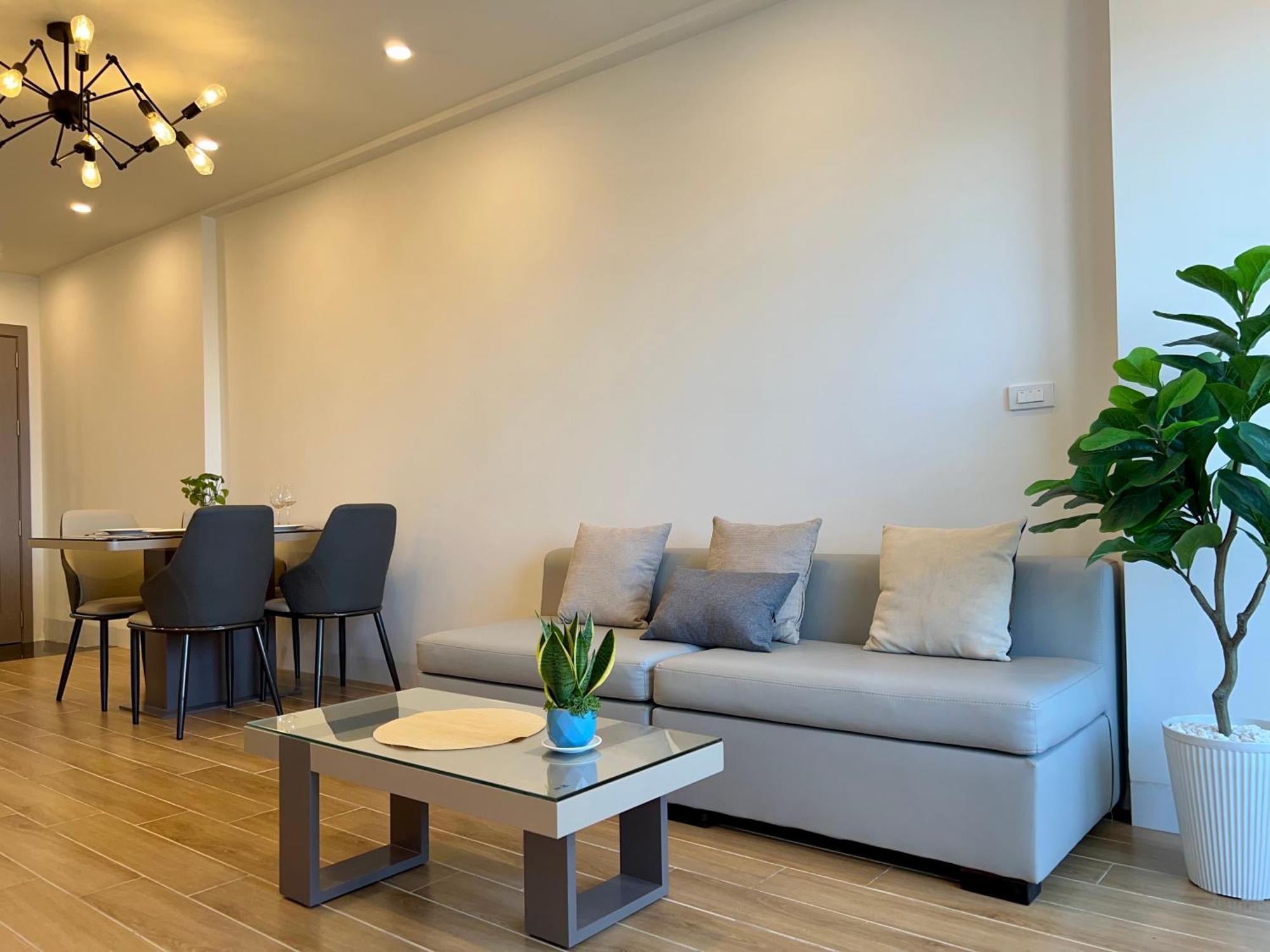 Apartment Modern Seaview Next To Walking St & My An Da Nang