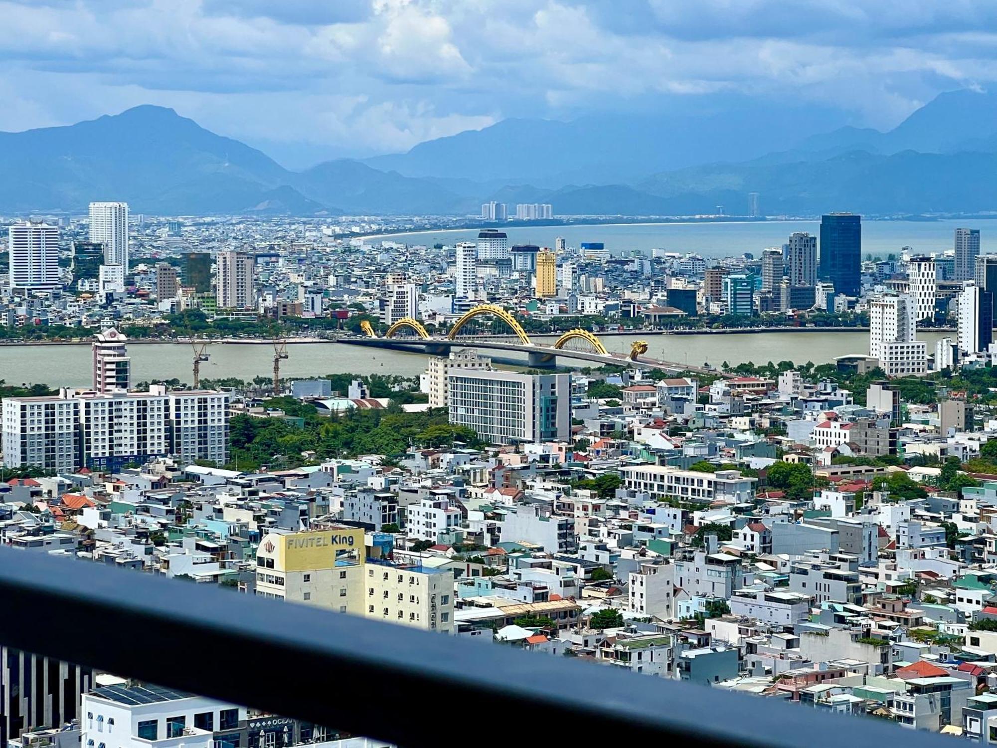 Apartment Modern Seaview Next To Walking St & My An Da Nang